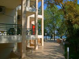 Stefanidis apartments is a hotspot located in stavros thessaloniki. Stefanidis Apartments Beach Stavros Thessaloniki Region