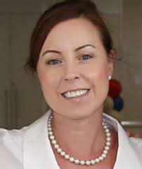 Andrea Loftus's Instagram, Twitter & Facebook