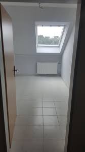 Fliesen ademaj in hattingen auf bundestelefonbuch ist dieser eintrag seit dem 04.08.2014. 2 5 Zimmer Dachgeschosswohnung Zur Miete In Hattingen