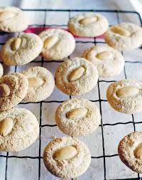 Amaretti Biscuits Recipe Amaretti Biscuits Biscuit Recipe Biscuits