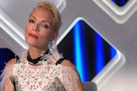 € 500 /μήνα 145 τ.μ. Biky Kagia Flashback Sthn Epoxh Poy Fwtografizotan Hmigymnh Sth Nea Yorkh Ladylike Gr