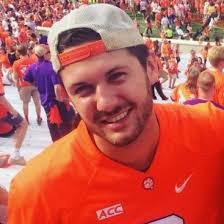 Carl Pj's Instagram, Twitter & Facebook