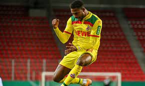 In the transfer market, the current estimated value of the player emmanuel dennis is 13 000 000 €, which exceeds the weighted. 18 Millionen Arsenal Wollte Kolns Dennis