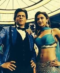 Shah Rukh Khan Srk Deepika Padukone Happy New Year Happy New Year Bollywood Bollywood Celebrities Bollywood Actors