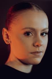 Alyssa Edmondson's Instagram, Twitter & Facebook