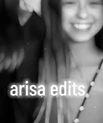 How Old Is Sienna Leek