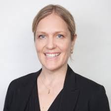 Dana Chase's Instagram, Twitter & Facebook