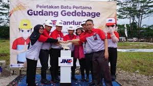 Hak cipta 2013 team penulis kasus jne, mrc departemen manajemen, fakultas ekonomi universitas indonesia dan pt. Jne Bangun Hub Ke 14 Di Gedebage Bandung Inilahkoran Com