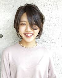 高田亮助 福岡美容室 ショート ボブ ハイライト 小顔カットさんはinstagramを利用しています chihiro miyajima ちーたれショート 本当にショートに切って良かったなって思うのは僕だけかな やっぱりショート似合ってる チヒロちゃん いつも任せ ハイライト