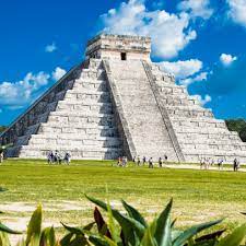 Book a chichen itza tour! In The Mayan Ruins Of Chichen Itza Sits A Pyramid Called Kukulcan Travel And Exploration Discovery