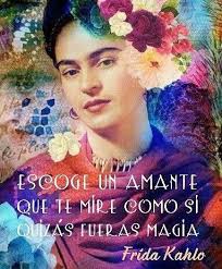 Miss Jay (@missjwalking)