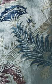 Note — silk has sound. Bizarre Silk Wikipedia