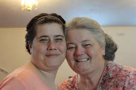 Sharing memories of Rhonda Francis with her Mom and brothers, David & Dale.  Bobby Hickman, Charlene Jackson Hickman, Teri Blake, Mindy Odom, Mike  Miles, Mrs. Miles & Kari Miles.