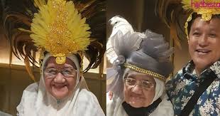 Saya dah lama jadi bapa tunggal ni, walaupun dah bercerai. Saya Mahu Buat Dia Ketawa Siang Malam Ibu Hidap Kanser Chef Wan Nekad Jaganya Hingga Nafas Akhir Hijabista