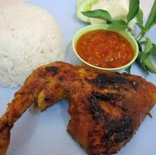 500 gram ayam broiler sy pakai bagian paha 150 gram gula merah 3 sdm kecap resep lengkap bagaimana cara membuat ayam goreng bacem dapat. Agar Hemat Waktu Bikin Stok Bacem Ayam Yang Praktis Ini