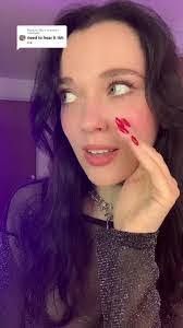 Lela Elliott's Instagram, Twitter & Facebook