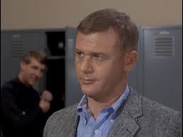 Lincoln X-ray Ida: My blog about Adam-12: Log 172: Boy...the Things You Do  for the Job (Episode 24, Season 1)