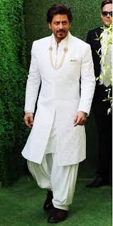 Pin By Nawal On Shahrukh Khan Wedding Dresses Men Indian Wedding Dress Men Marriage Dress For Men
