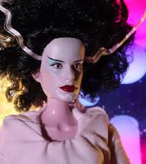 Exclusive Interview with Resa