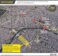 Jour j pour le mouvement des gilets jaunes qui a appelé au blocage des routes et villes de france ce samedi 17 novembre les manifestants aujourd'hui bon enfants, ce soir se transforment avec l'arrivée de casseurs, a. Incertitudes Sur La Manifestation Des Gilets Jaunes Samedi A Paris