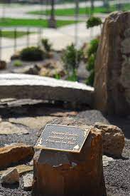 Japanese Garden Japanese Garden University Of Illinois Springfield College Hacks