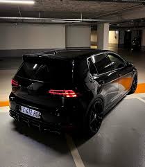 🏁 on X: Volkswagen Golf 7 R 🍑 t.cokt6MNW0HEL  X