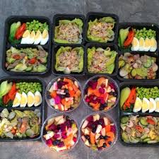 10 menu makanan sehat ini mudah dan murah dibuat. Catering Diet Mayo Sehat Surabaya Sidoarjo Dapatkan Harga Murah Dengan Menu Diet Rendah Kalori Yang En Diet Rendah Kalori Makanan Rendah Kalori Makanan Diet