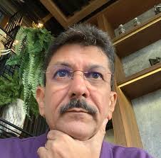 Juzar Mustansir (@joecolat) • Instagram photos and videos