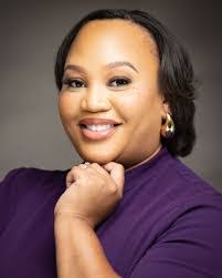 Vanessa York's Instagram, Twitter & Facebook