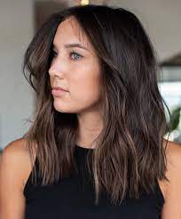 19 Dark Brown Hair Color Ideas For Women In 2020 In 2020 Brown Hair Subtle Highlights Brunette Hair Color Balayage Hair