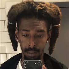 Pick one Im picking Katana everytime