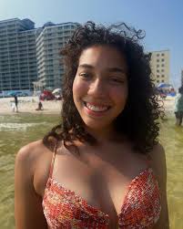 Avery Sims (@_averysims_) • Instagram photos and videos