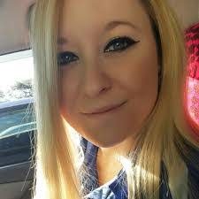 Shannon Eckman's Instagram, Twitter & Facebook