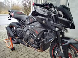 Motea Tourtecs Sitzbankumbau Bei Einer Yamaha Mt 10 Motorrad Autos Und Motorrader Autos
