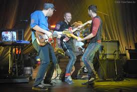 Contemporary english version may you live long enough to see your let's pray for peace in israel! Coldplay To Perform A Peace Concert In Israel International Fellowship Of Christians And Jews Of Canada