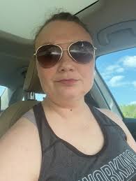 Holly Fields (@hollybf) · Instagram photos and Reels