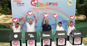 See more of s iswaran on facebook. Dairy Farm Singapore Cares And Shares With Mindset And Care Community Services Society By Mark Herbert Linkedin