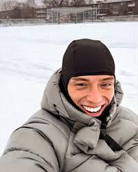 88 Oakley Neil H T Caesar-Su ideas