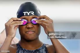 Mauro Castillo Luna competes in the Men's 200 Meter Breaststroke... News  Photo