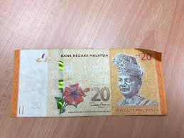 Wang kertas tersebut terdiri daripada lima jenis nilai muka, iaitu $1, $5, $10, $50 dan $100. Jual Beli Duit Syiling Lama Siaran Facebook