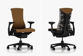 13 Best Office Chairs Of 2017 Affordable To Ergonomic Gear Patrol Best Office Chair Office Chair Diy Affordable Leather Chair