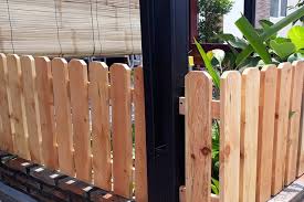 Ide selanjutnya adalah pagar berbahan kayu. 10 Contoh Gambar Pagar Taman Minimalis Yang Lucu Menggemaskan