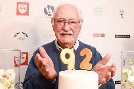 Ruy de carvalho (born 1 march 1927) is a portuguese actor. Viuvo Ha 12 Anos Ruy De Carvalho Assume Que Nem Sempre Foi Fiel A Mulher Nacional Flash