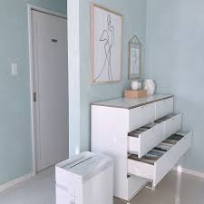 リビング ikeaのおしゃれチェストに子供服などを収納 中身を紹介 キャビネット 収納 リビング ikea キャビネット クローゼット 収納
