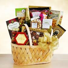 It's a celebration of a new home the best part of gift baskets is the potential for versatility. Housewarming Gift Baskets Florida House Warming Gifts Housewarming Gift Baskets Delivered
