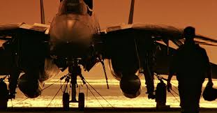 Maverick is an upcoming american action drama film directed by joseph kosinski from a screenplay by ehren kruger, eric warren singer. Tom Cruise Surprises San Diego Comic Con With First Top Gun 2 Footage Polygon