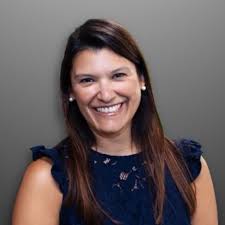 Amazon.com: Latinas Rising: Breaking Generational Chains & Becoming Change  Makers eBook : Madrigal, Criss, Menjivar, Darlene, Tabarez, Laura, Romo,  Lizette, Molina Monroy, Maria, Camacho, Marie, Velasquez, Annett, Guzman,  Carla, Anderson, Edilka ...