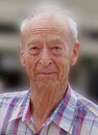 Annette Houk's Instagram, Twitter & Facebook