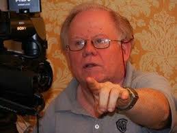 Alfred Hitchcock Presents: An Illustrated Guide to the Ten-Year Television  Career of the Master of Suspense: McCarty, John, Kelleher, Brian:  9780312017101: Amazon.com: Books