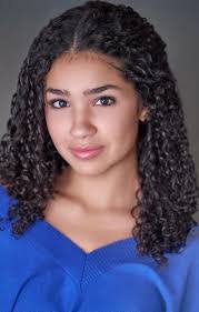 Makyla Smith's Instagram, Twitter & Facebook